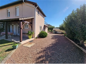 maison-villa à la vente -   71130  GUEUGNON, surface 135 m2 vente maison-villa - APR735354